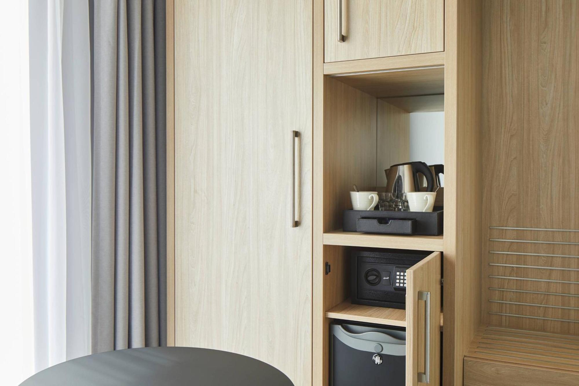 Courtyard By Marriott Stoke On Trent Staffordshire Ξενοδοχείο Εξωτερικό φωτογραφία